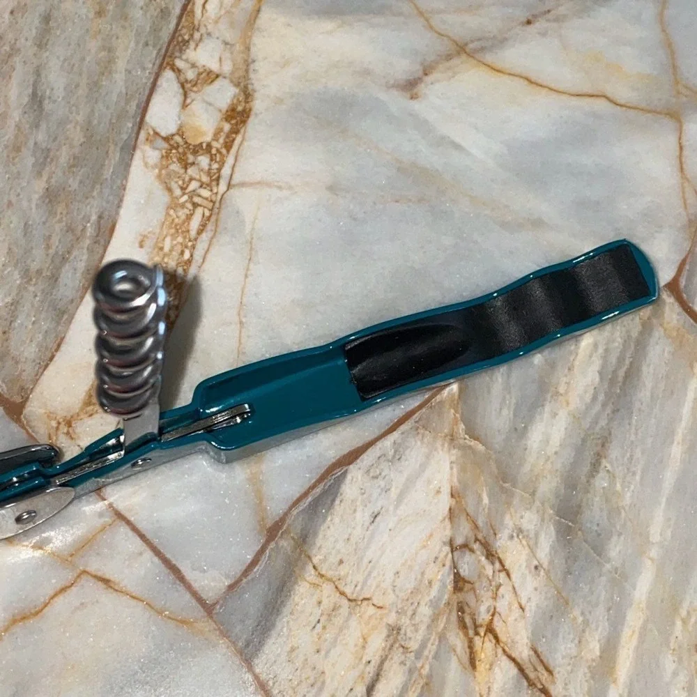 Bright Cellars Wine Opener Corkscrew New